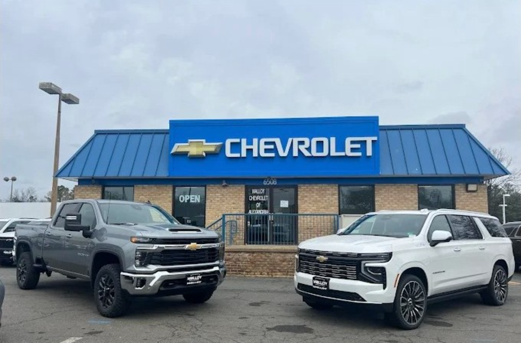 Dealership gallery photo 1